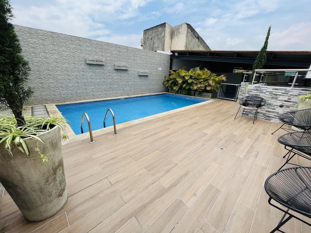 Torca Hotel كالي المظهر الخارجي الصورة